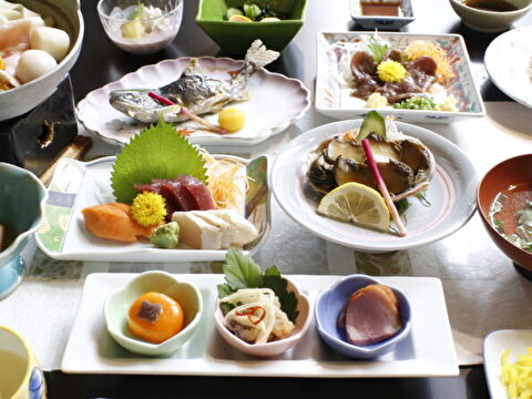 ホテル石庭のご夕食例